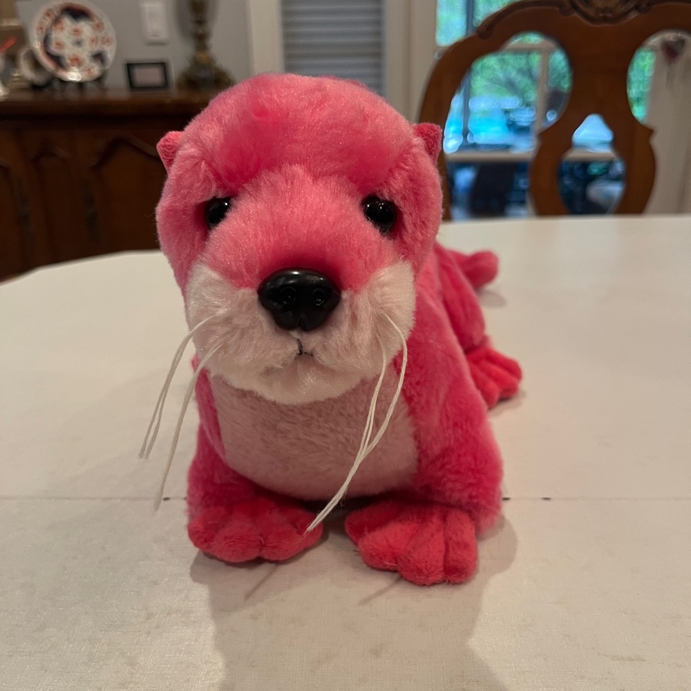 Aurora bright Pink Otter plush. So cute!!